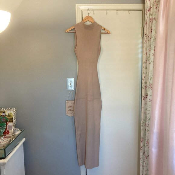 NWT Curaae by Ellatt Braided ribbed midi Zoey dress in tan, sz. M - Picture 4 of 4